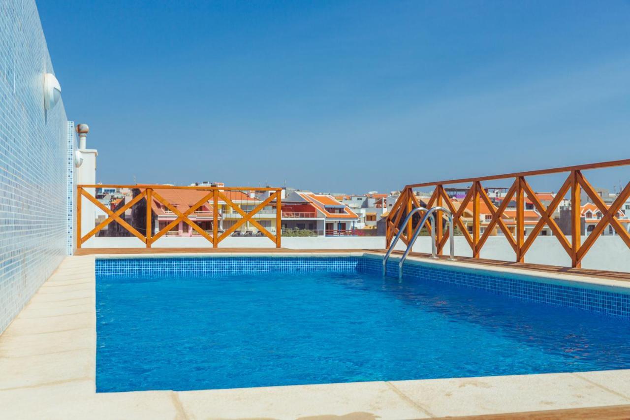 Aparthotel Cesaria Beach Praia Esterno foto