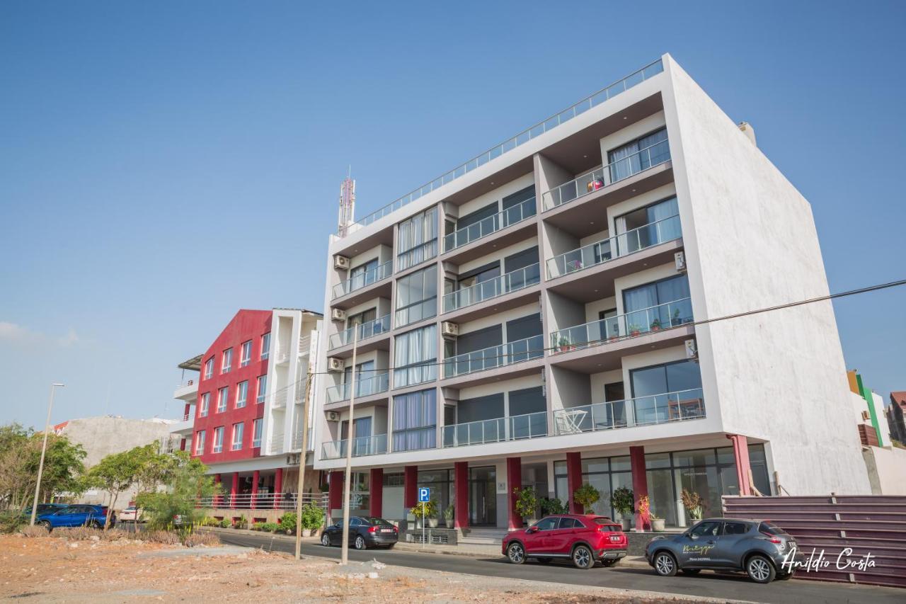 Aparthotel Cesaria Beach Praia Esterno foto